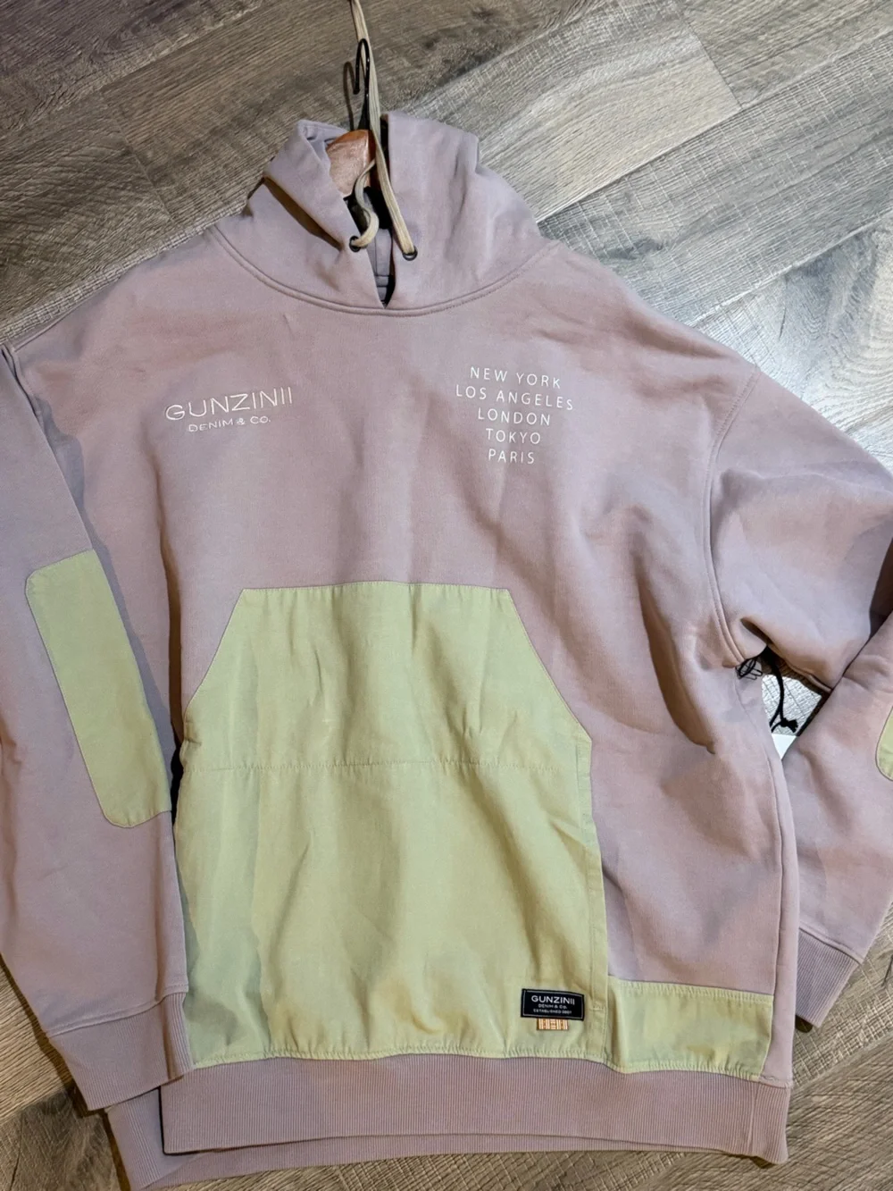 Gunzinii Crewneck Sweatshirt with Elbow Patches